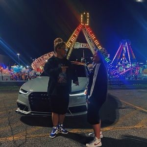 Meet your posher, Rose